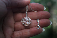 Load image into Gallery viewer, Bird Nest Pendant Necklace
